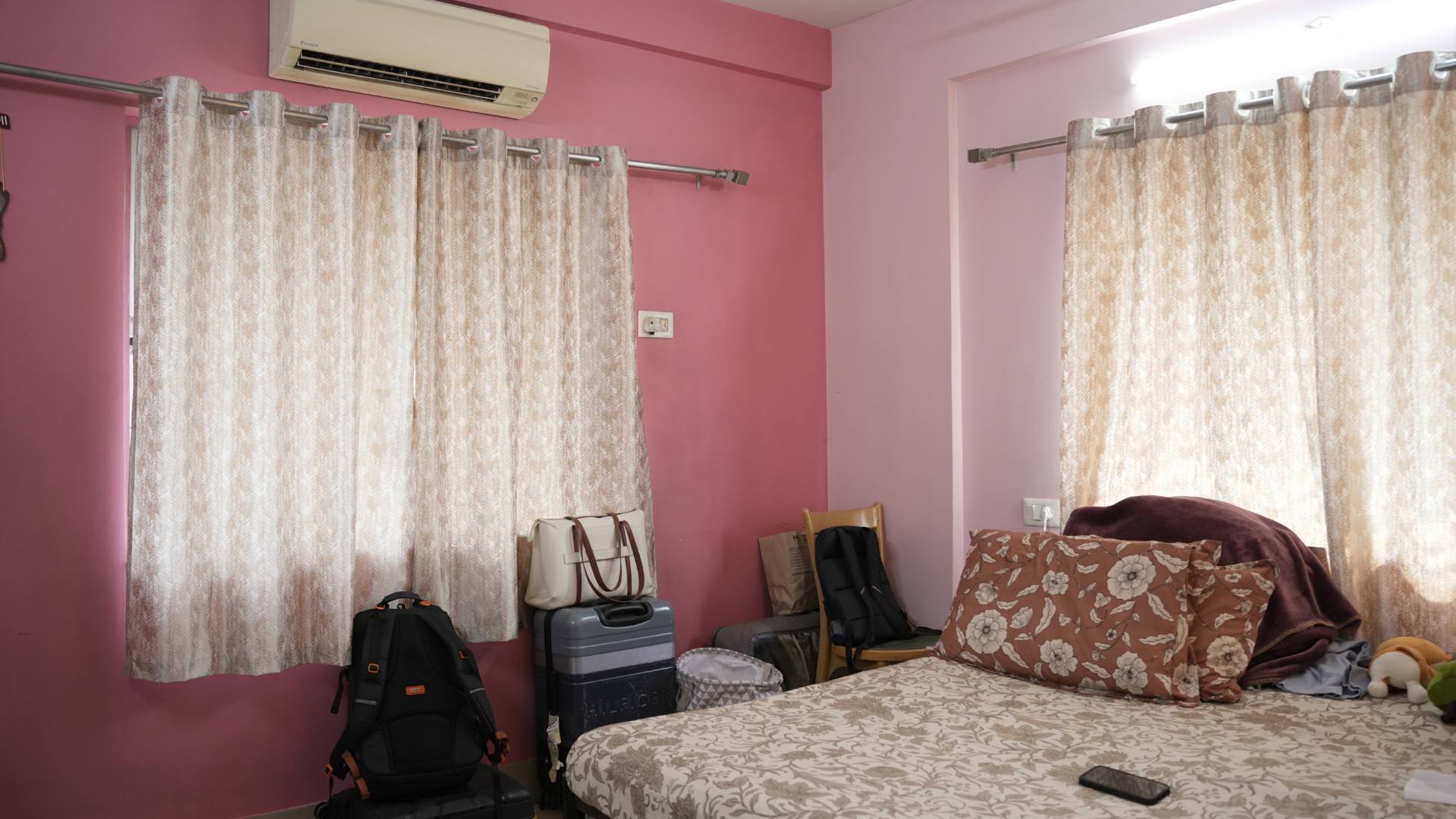 Premium Girls PG in Behala